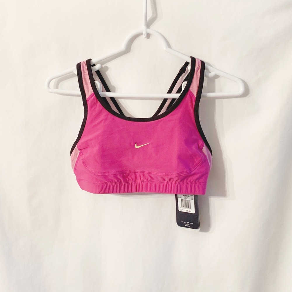 NWT Nike Sports Bra XS